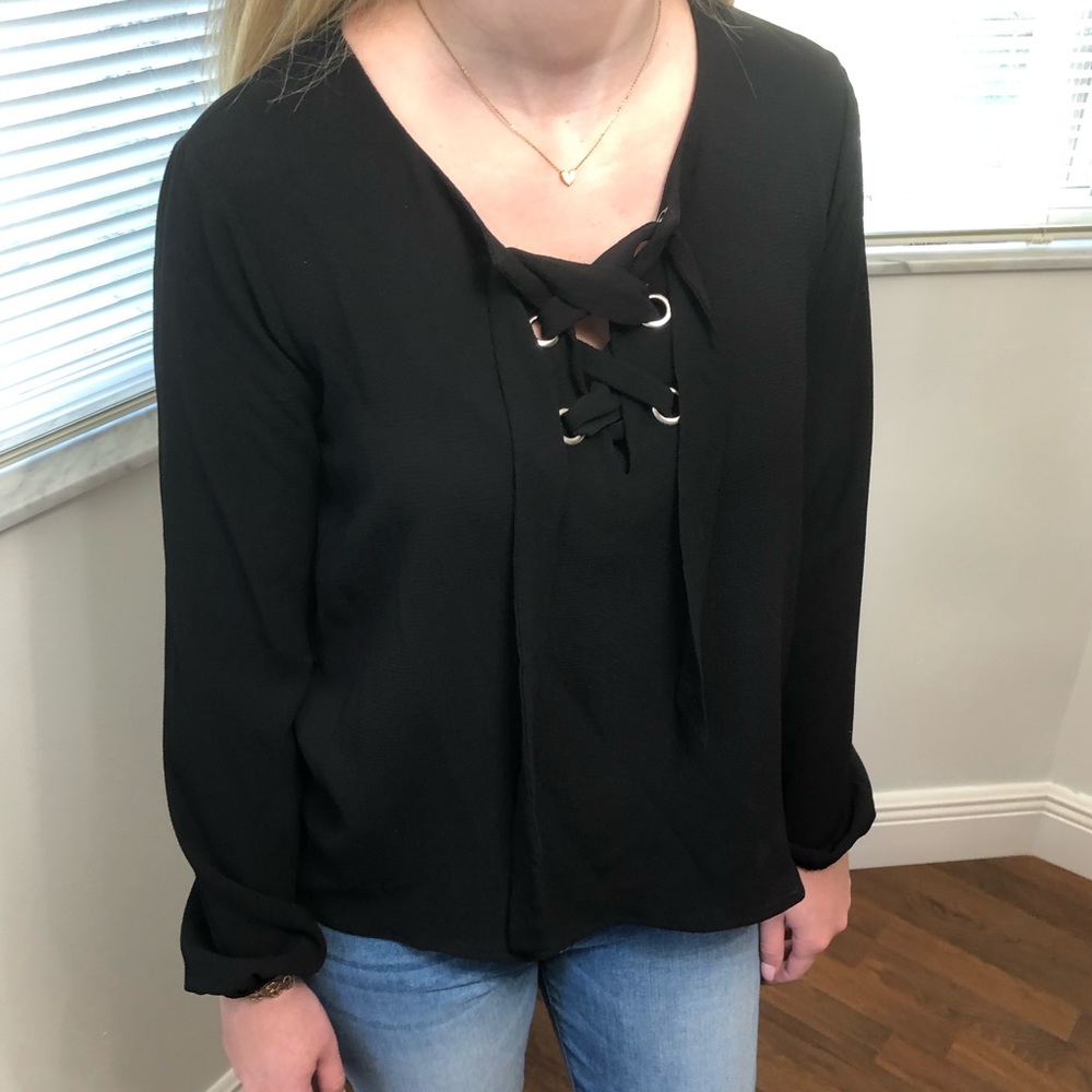 Forever 21 SMALL black blouse